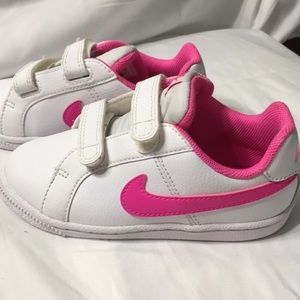 Toddler girls Nike